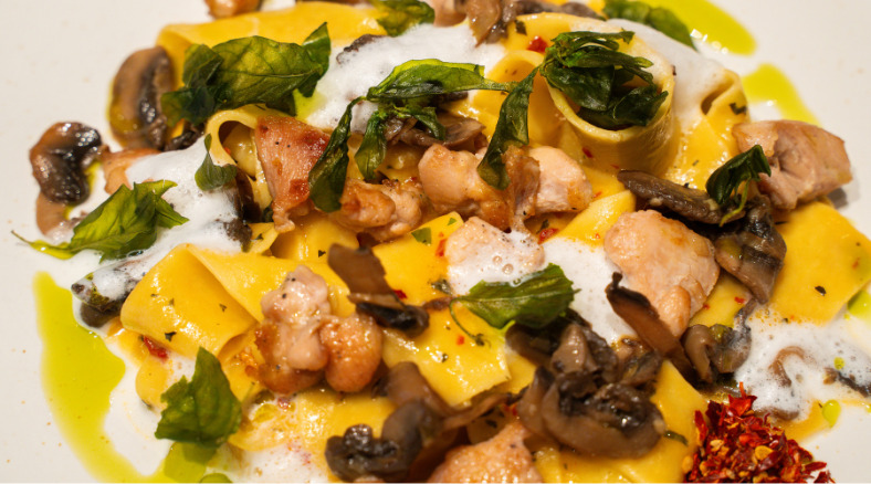 Aglio e Olio at Lamoist Signature