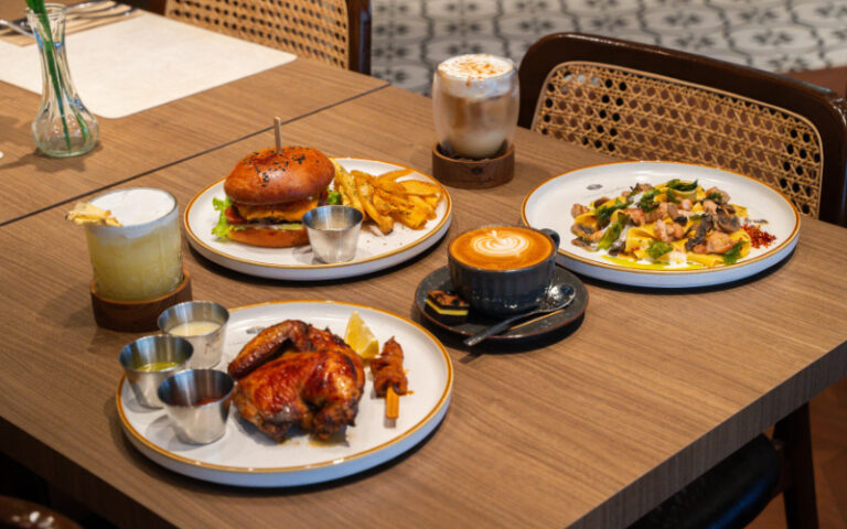 Lamoist Signature: Aesthetic Café at Penuin Batam