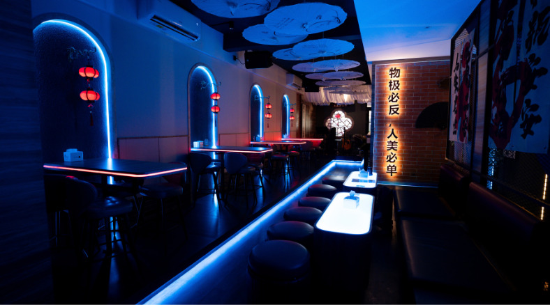 Chinese bar in penuin batam