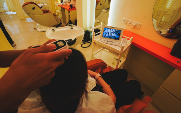 Scalp Treatment at Rambucci