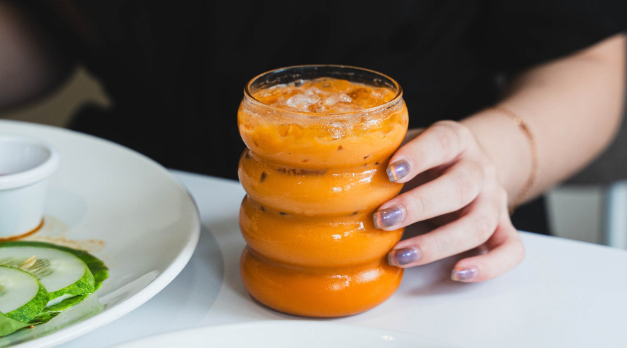 Thai Tea Aroi Cafe