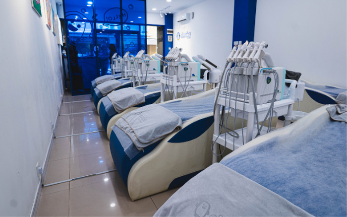 facial treatment studio at Cimuka